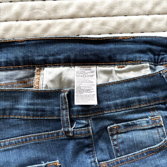 Old Navy Boyfriend Straight Jeans Sz 12 Regular Mid Rise Blue Denim - Picture 6 of 7